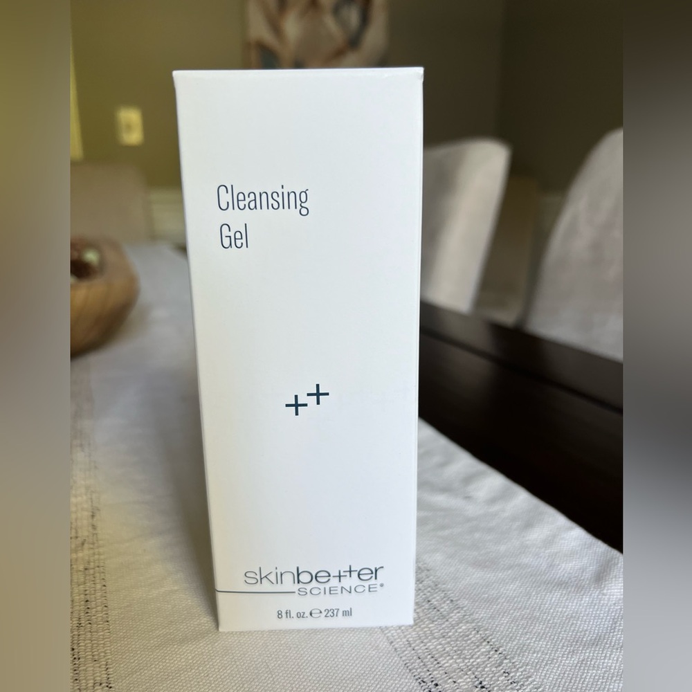 SkinBetter Cleansing Gel